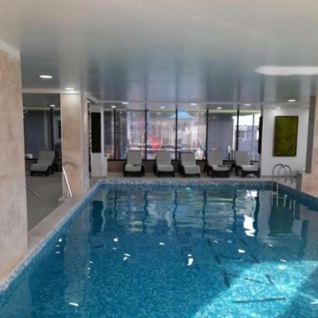 Alezzi Luxury Apartment Spa Resort Piscina Incalzita Sauna Parking Navodari Dış mekan fotoğraf