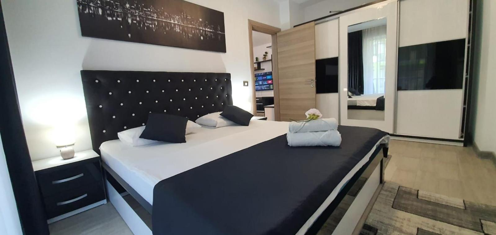 Alezzi Luxury Apartment Spa Resort Piscina Incalzita Sauna Parking Navodari Dış mekan fotoğraf